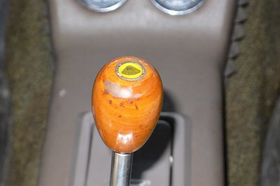 Cortina gear stick.JPG and 